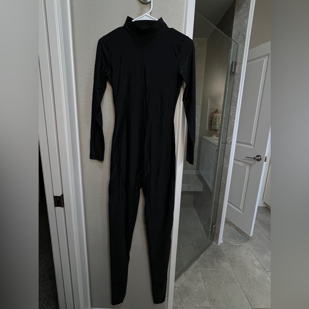 Speerise black adult medium bodysuit